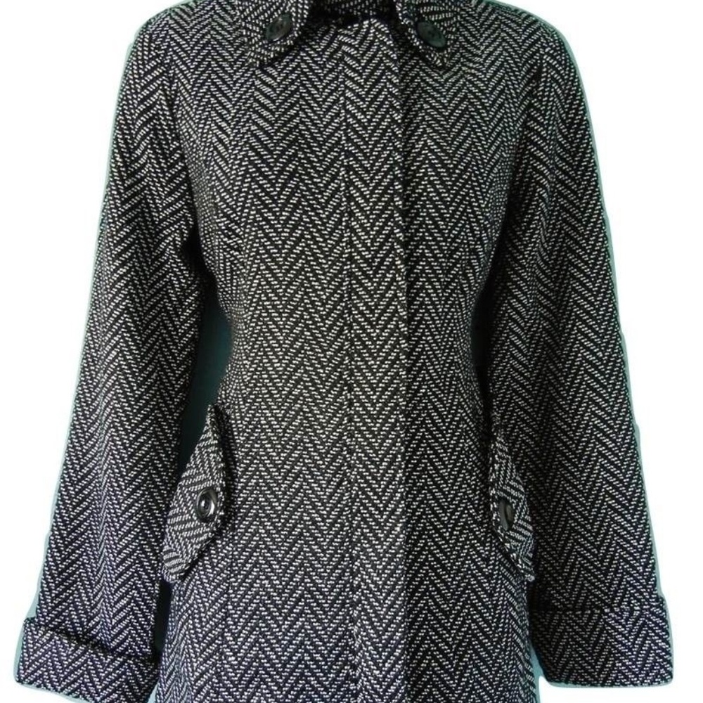 Love Stitch Stylish Black & White Coat/Jacket